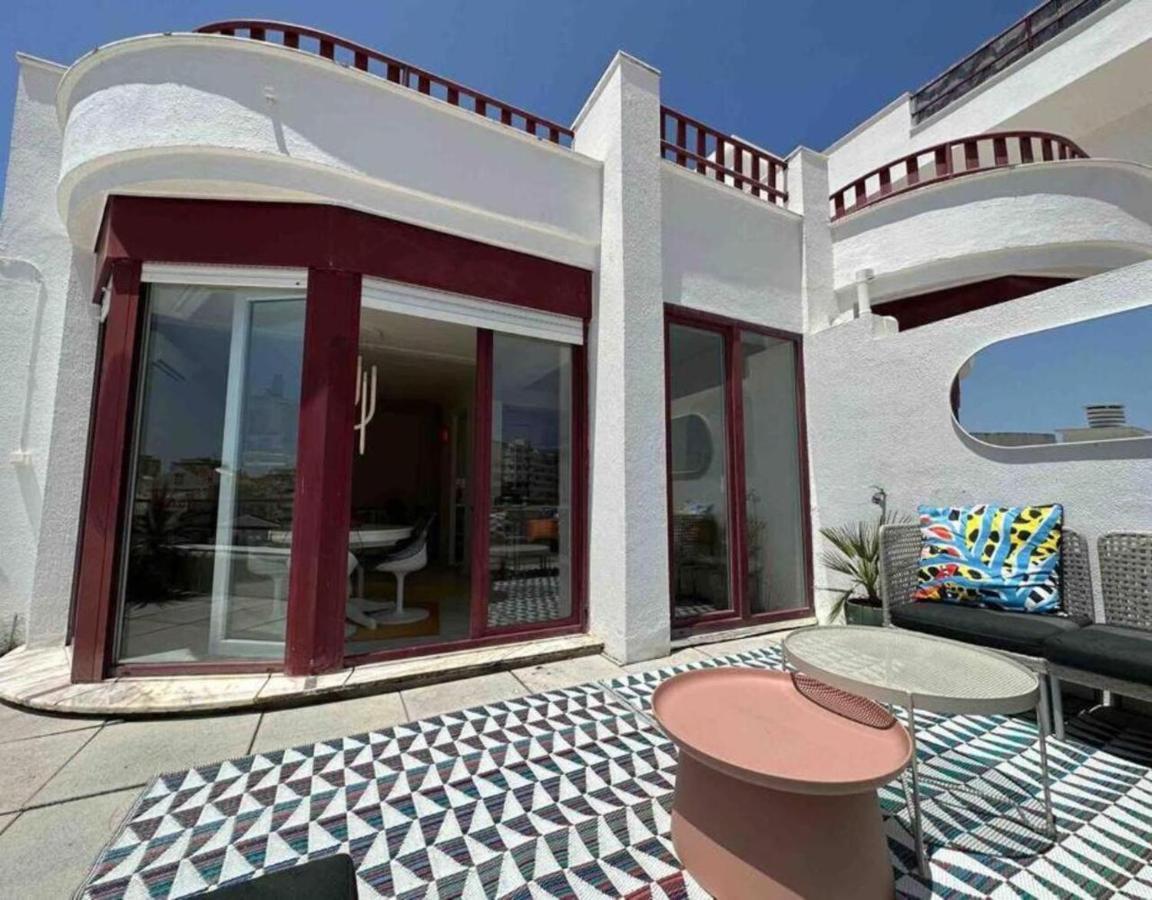 Groovy Caparica Gem With Large Sunny Terrace Leilighet Costa de Caparica Eksteriør bilde
