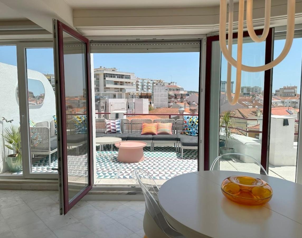Groovy Caparica Gem With Large Sunny Terrace Leilighet Costa de Caparica Eksteriør bilde